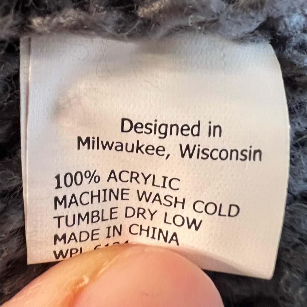 🍁Gray Infinity Scarf - Picture 5 of 5